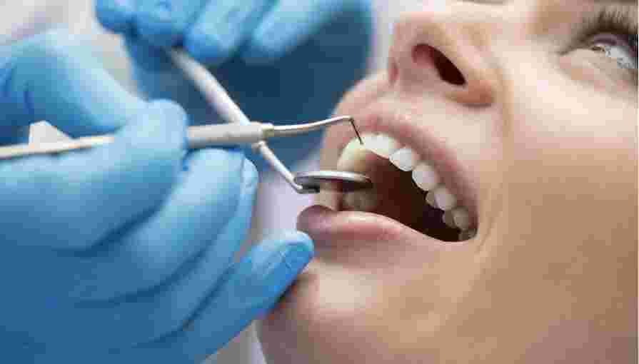 Пародонтологическая чистка зубов