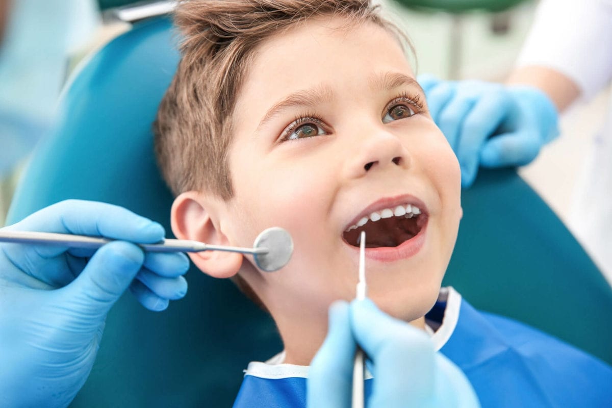 удаление зуба ребенку